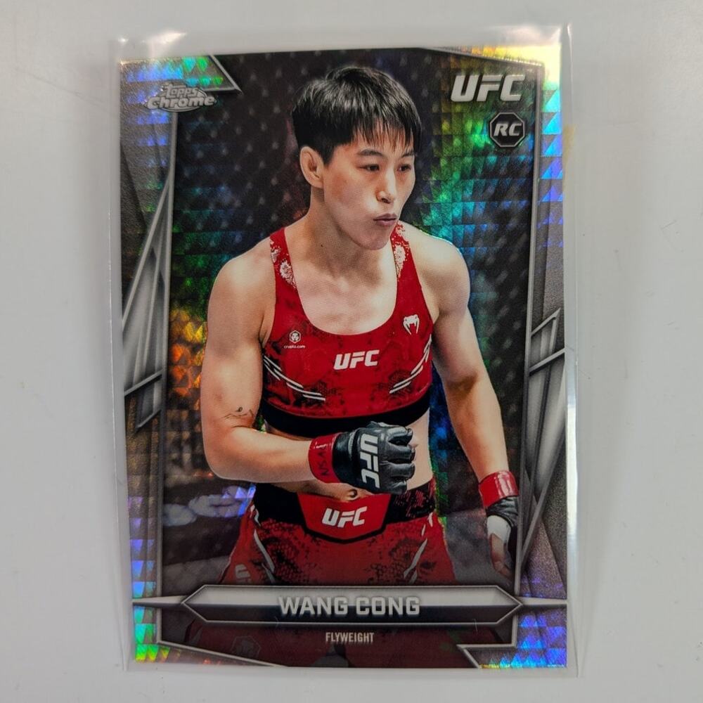 2026 Topps Chrome UFC Wang Cong #13 RC Prism Refractor Parallel Hobby Exclusive
